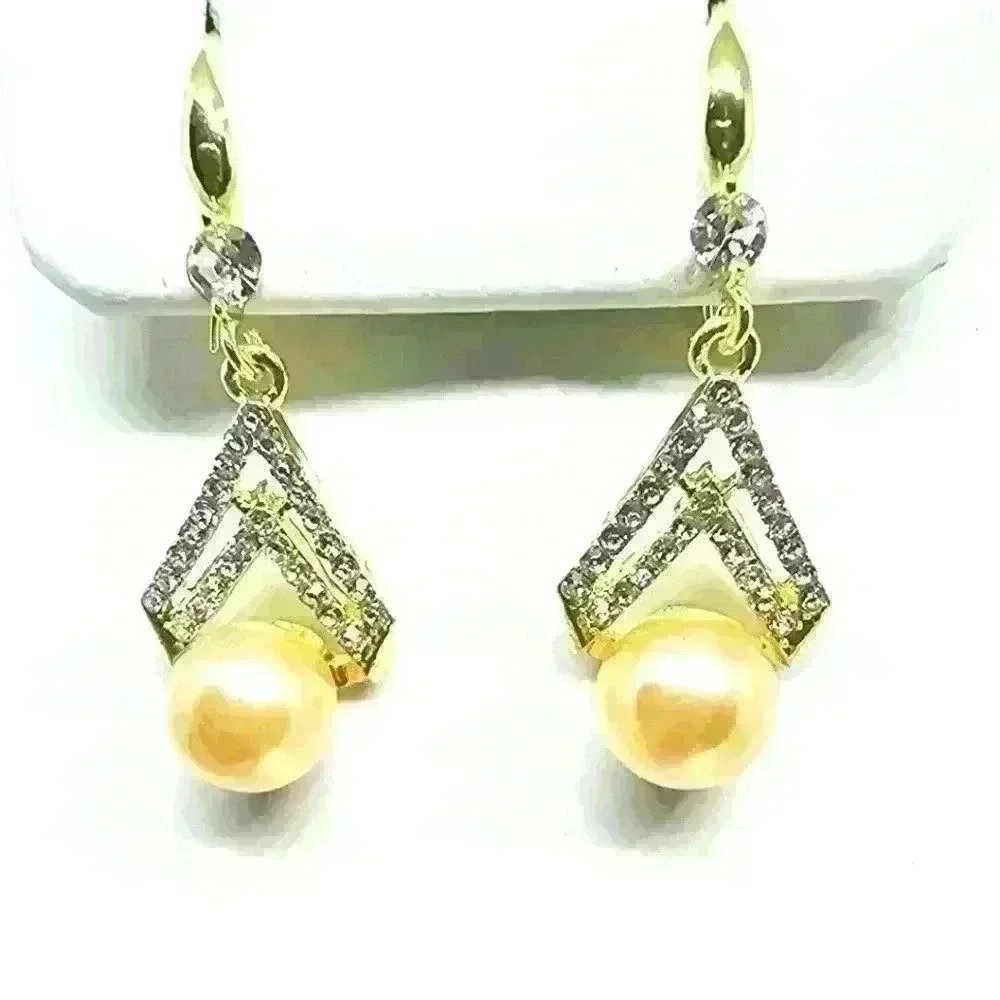 NWOT Beautiful Dangle Earrings Stamped 925